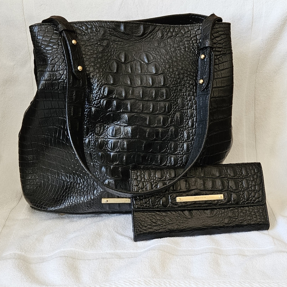 Brahmin bag & matching wallet